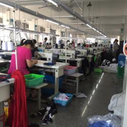 服裝廠招聘 誠(chéng)招拷邊工與平車工，服裝服飾零售崗位待您加入